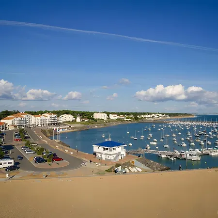 Espace Rennaissance 3* Chantonnay